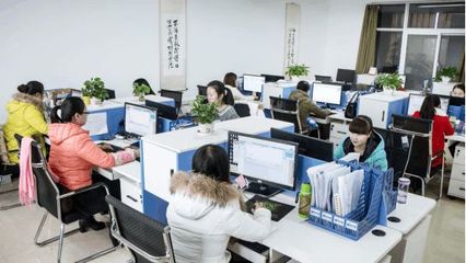 宏鵬教育A輪融資蓄勢待發(fā) 三千萬注資或將催化線上轉型與技術咨詢服務新格局